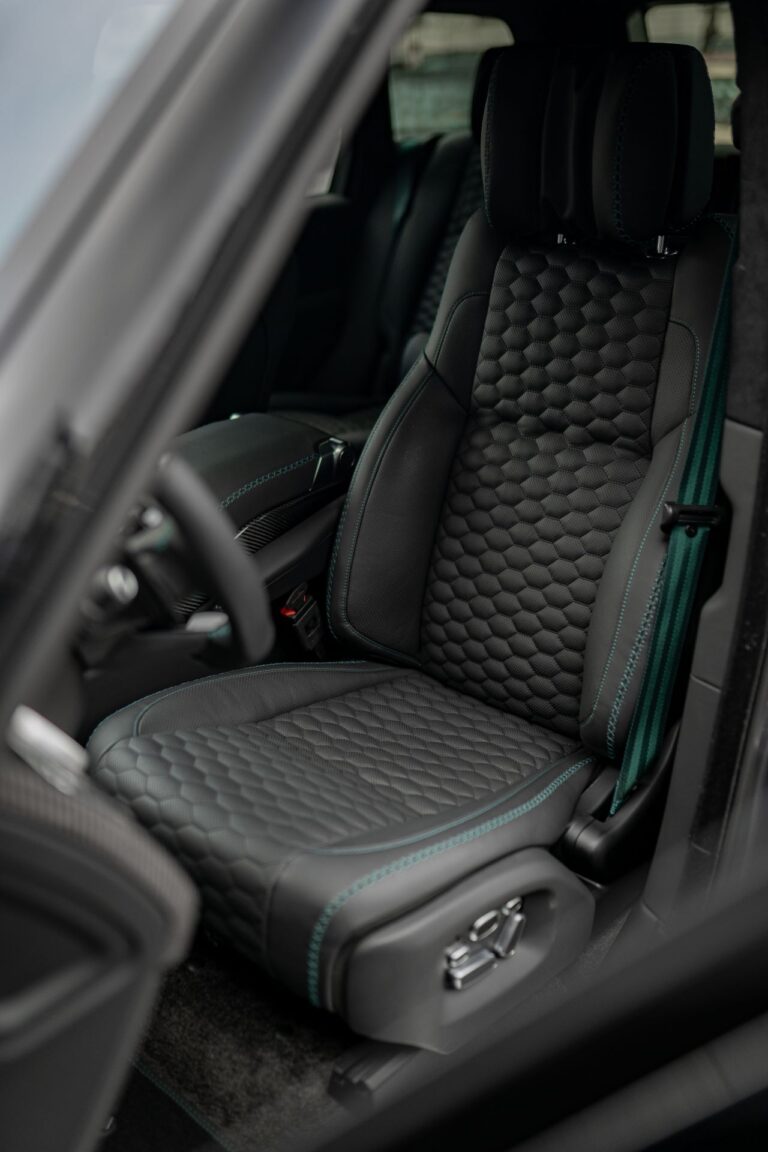 Ремонт и восстановление сидений после ДТП: как вернуть комфорт и внешний вид